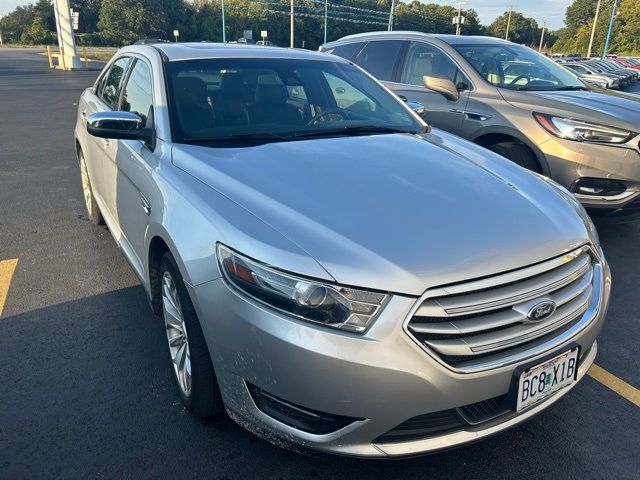 2017 Ford Taurus Limited