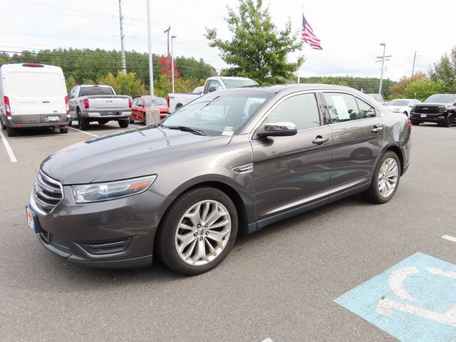 2017 Ford Taurus Limited