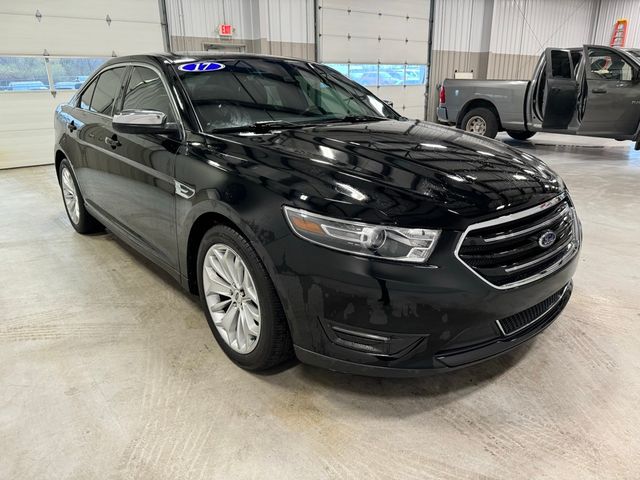 2017 Ford Taurus Limited