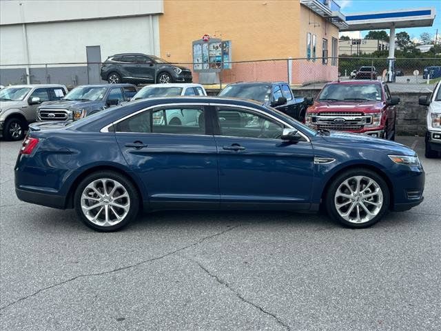 2017 Ford Taurus Limited