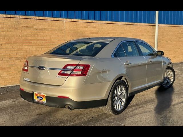 2017 Ford Taurus Limited