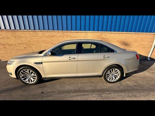 2017 Ford Taurus Limited