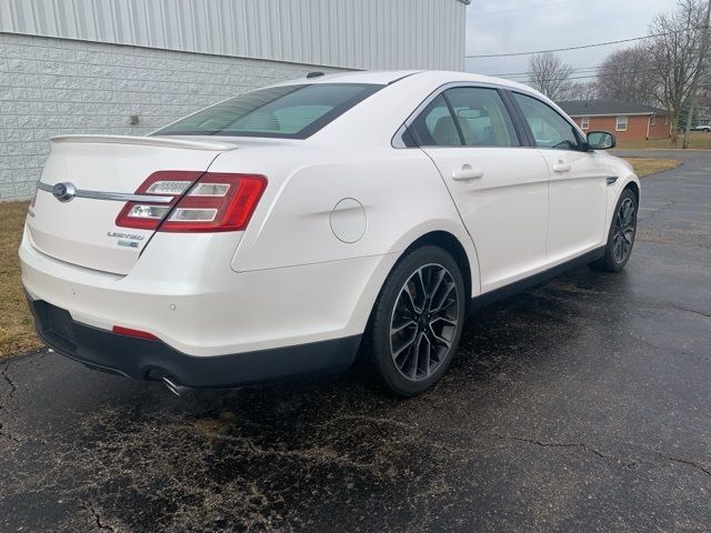 2017 Ford Taurus Limited