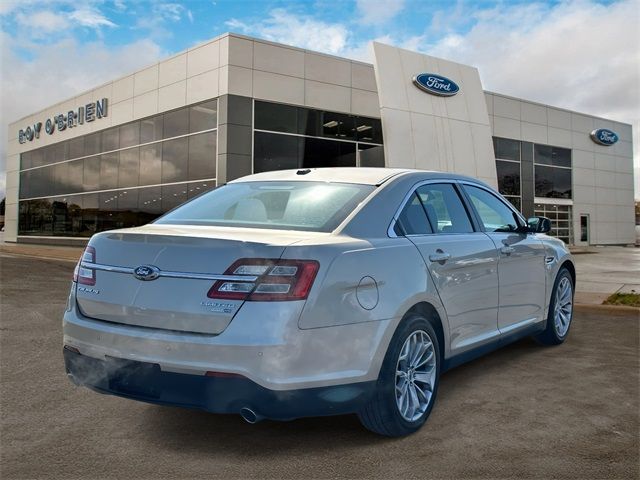 2017 Ford Taurus Limited