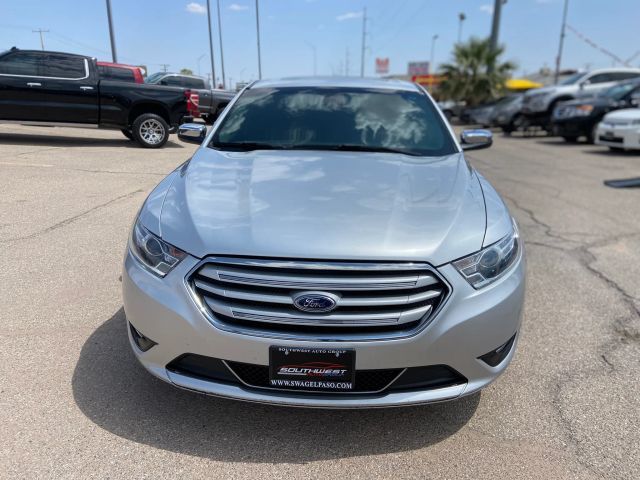 2017 Ford Taurus Limited