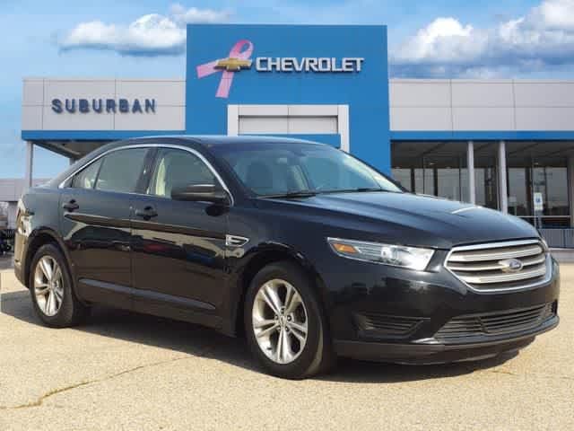 2017 Ford Taurus SE