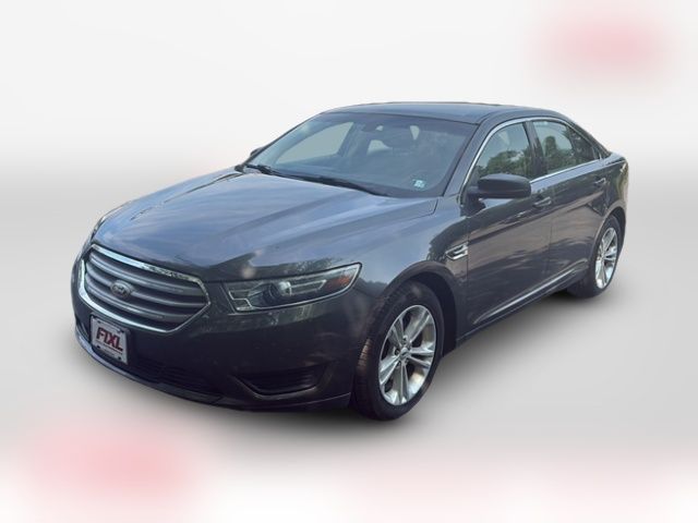 2017 Ford Taurus SE