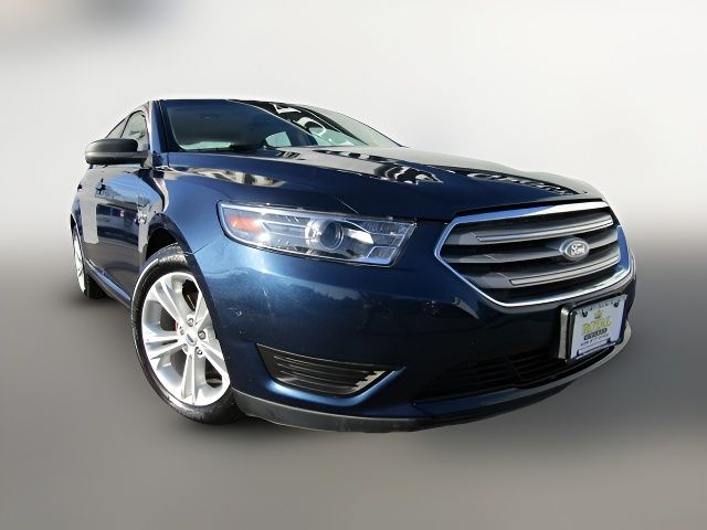 2017 Ford Taurus SE