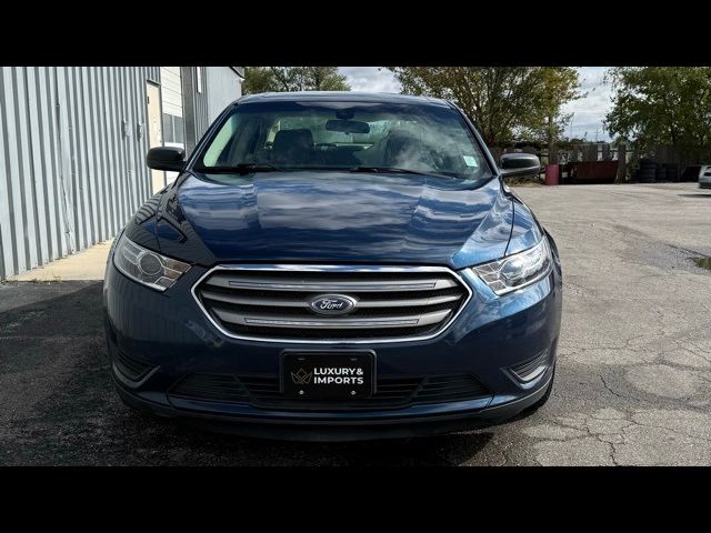 2017 Ford Taurus SE