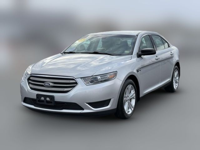 2017 Ford Taurus SE