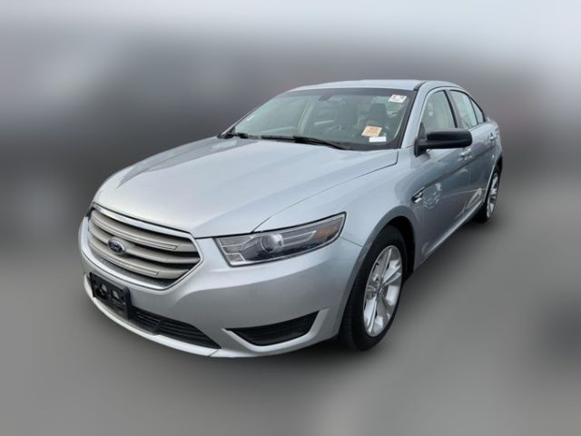 2017 Ford Taurus SE