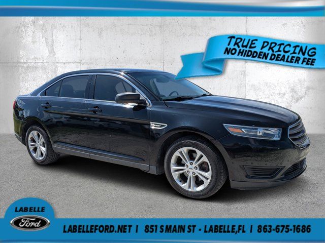 2017 Ford Taurus SE