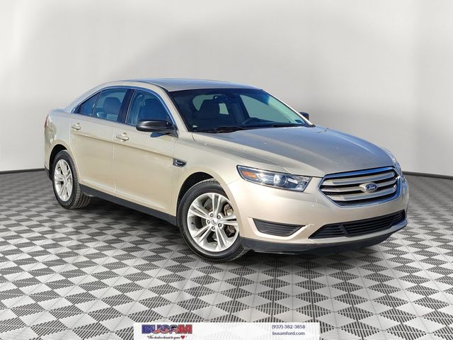 2017 Ford Taurus SE