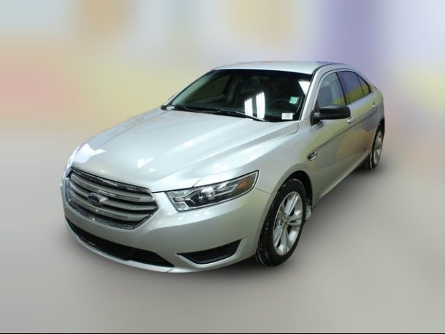 2017 Ford Taurus SE