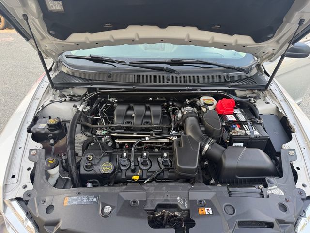 2017 Ford Taurus SE