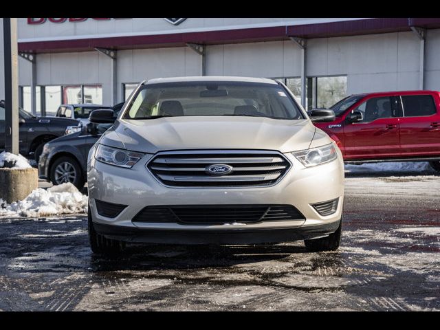 2017 Ford Taurus SE