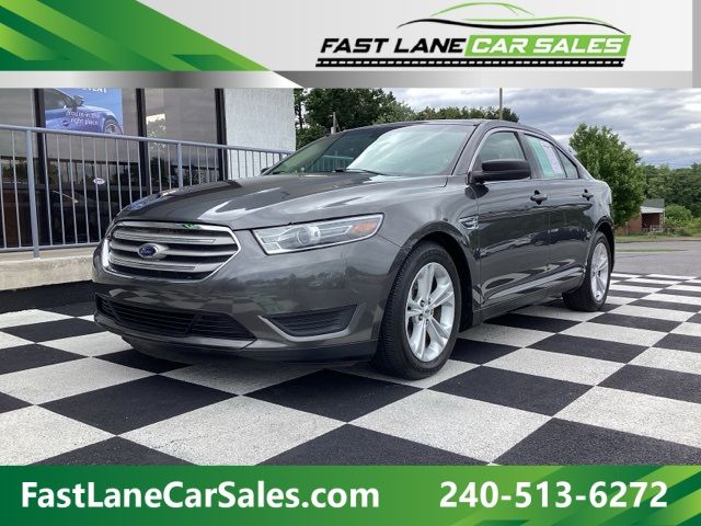 2017 Ford Taurus SE