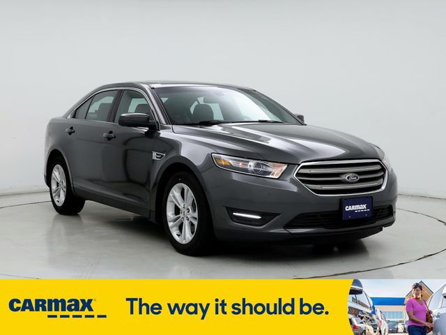 2017 Ford Taurus SEL