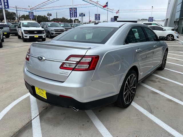 2017 Ford Taurus SEL