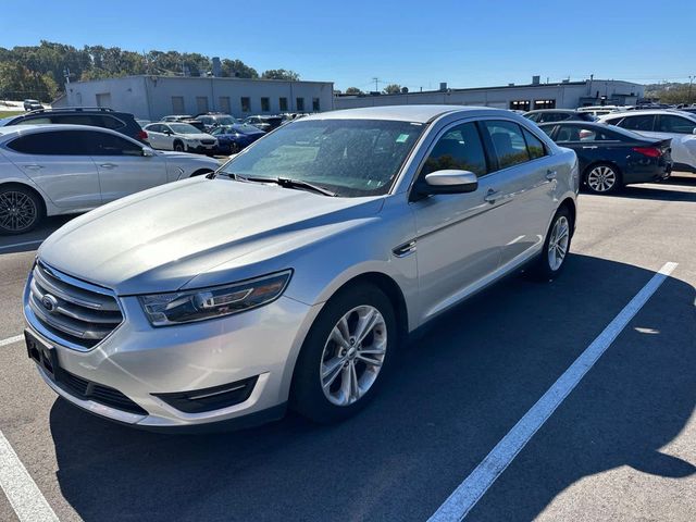 2017 Ford Taurus SEL