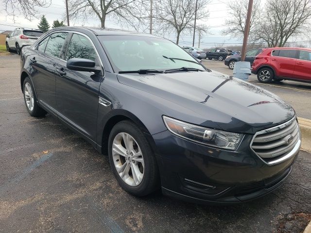 2017 Ford Taurus SEL