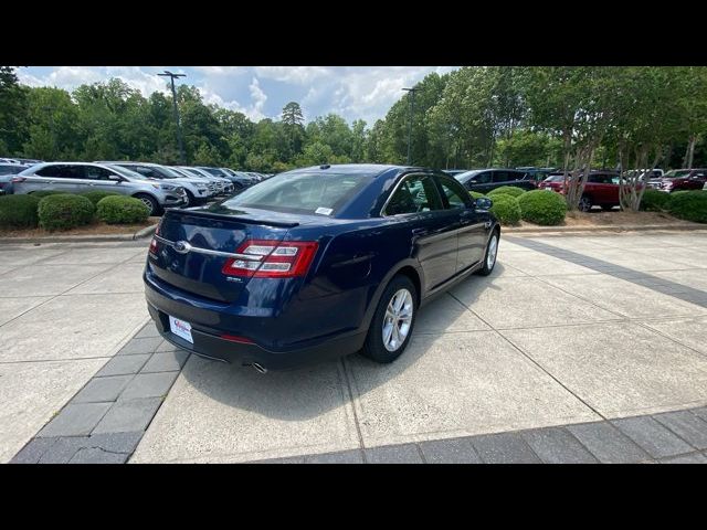 2017 Ford Taurus SEL