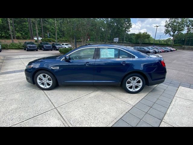 2017 Ford Taurus SEL