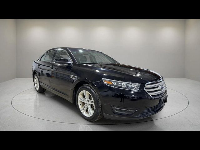 2017 Ford Taurus SEL