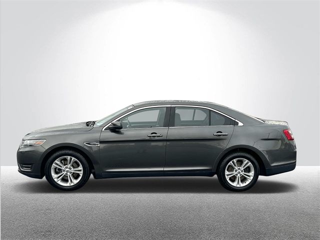 2017 Ford Taurus SEL