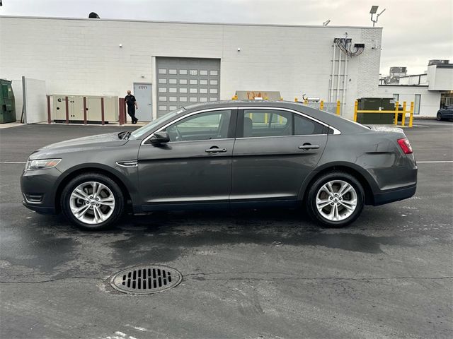 2017 Ford Taurus SEL