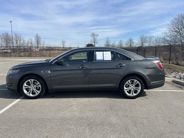 2017 Ford Taurus SEL