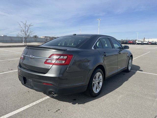 2017 Ford Taurus SEL