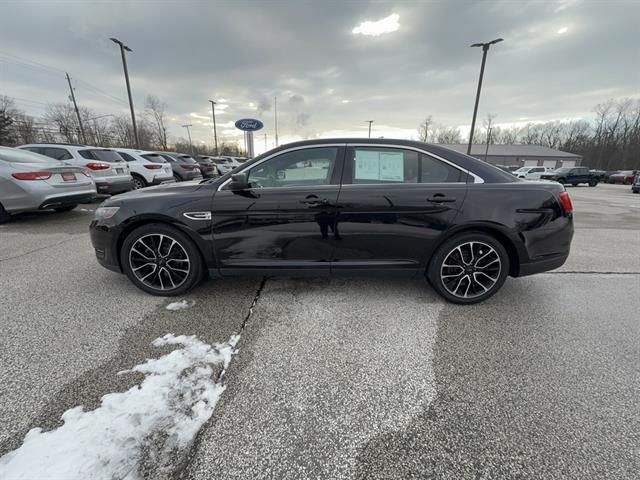 2017 Ford Taurus SEL