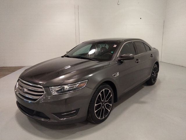 2017 Ford Taurus SEL