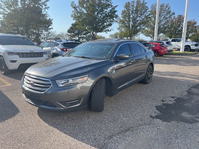 2017 Ford Taurus SEL