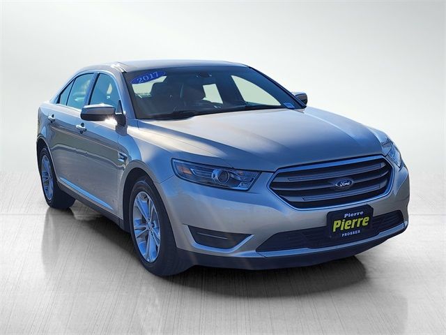 2017 Ford Taurus SEL