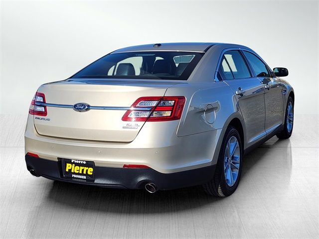 2017 Ford Taurus SEL