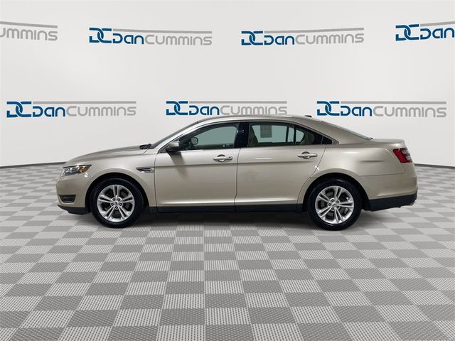 2017 Ford Taurus SEL