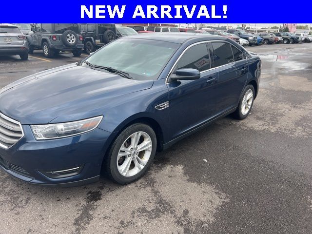 2017 Ford Taurus SEL