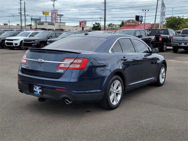 2017 Ford Taurus SEL