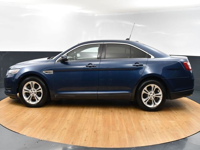 2017 Ford Taurus SEL