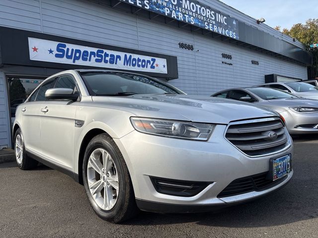2017 Ford Taurus SEL
