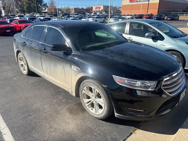 2017 Ford Taurus SEL