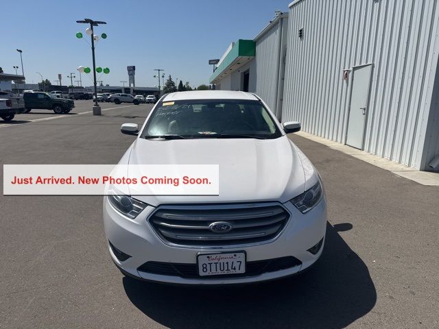 2017 Ford Taurus SEL