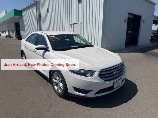 2017 Ford Taurus SEL