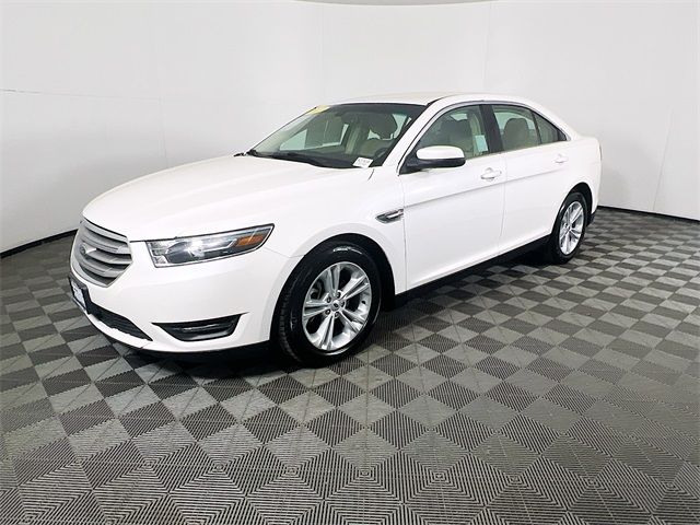 2017 Ford Taurus SEL