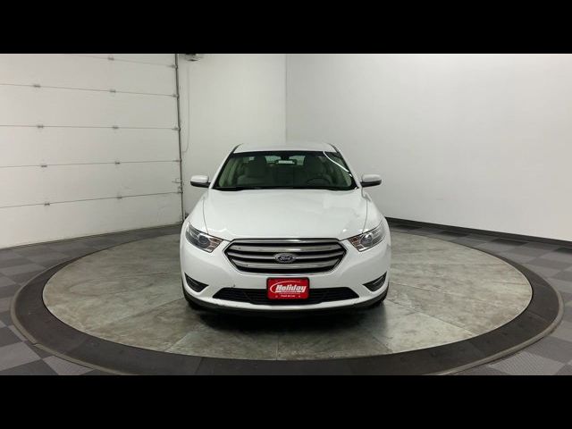 2017 Ford Taurus SEL