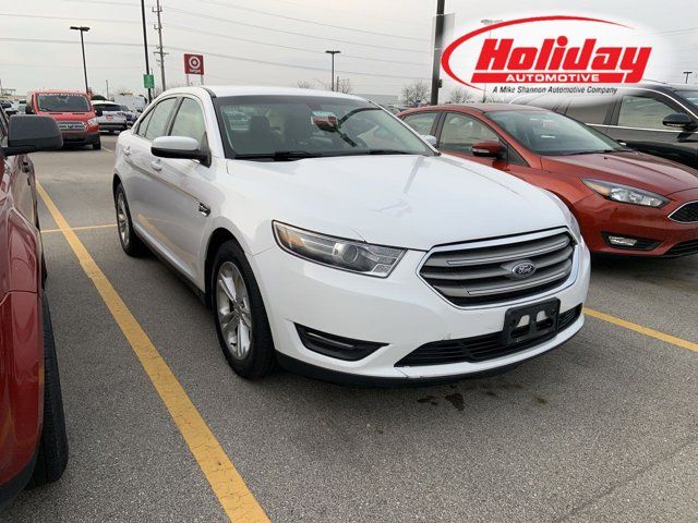 2017 Ford Taurus SEL