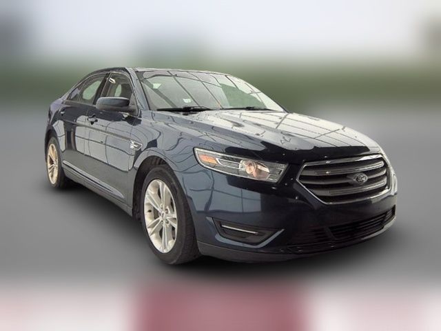 2017 Ford Taurus SEL