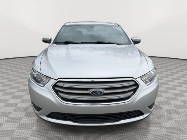 2017 Ford Taurus SEL